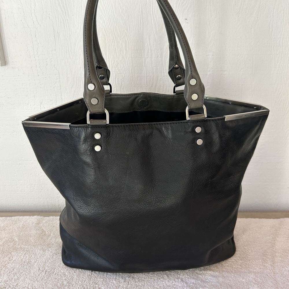 Kenneth Cole New York contemporary carry all expandable tote Bag black leather‎